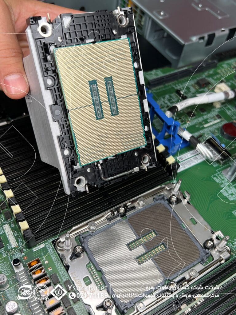 تصاویر HPE DL380 G11 12LFF P52562-421